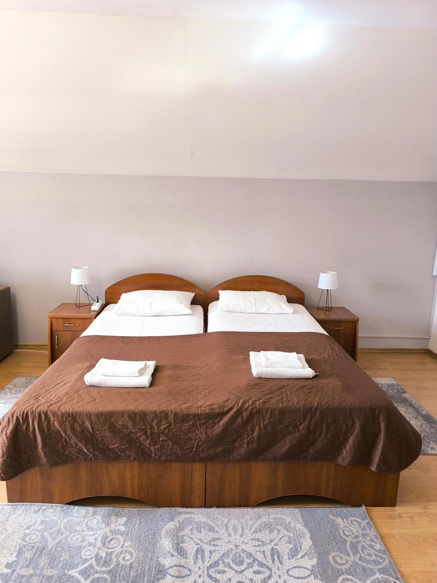 Hotel Delfin Mukatsjeve Rom bilde